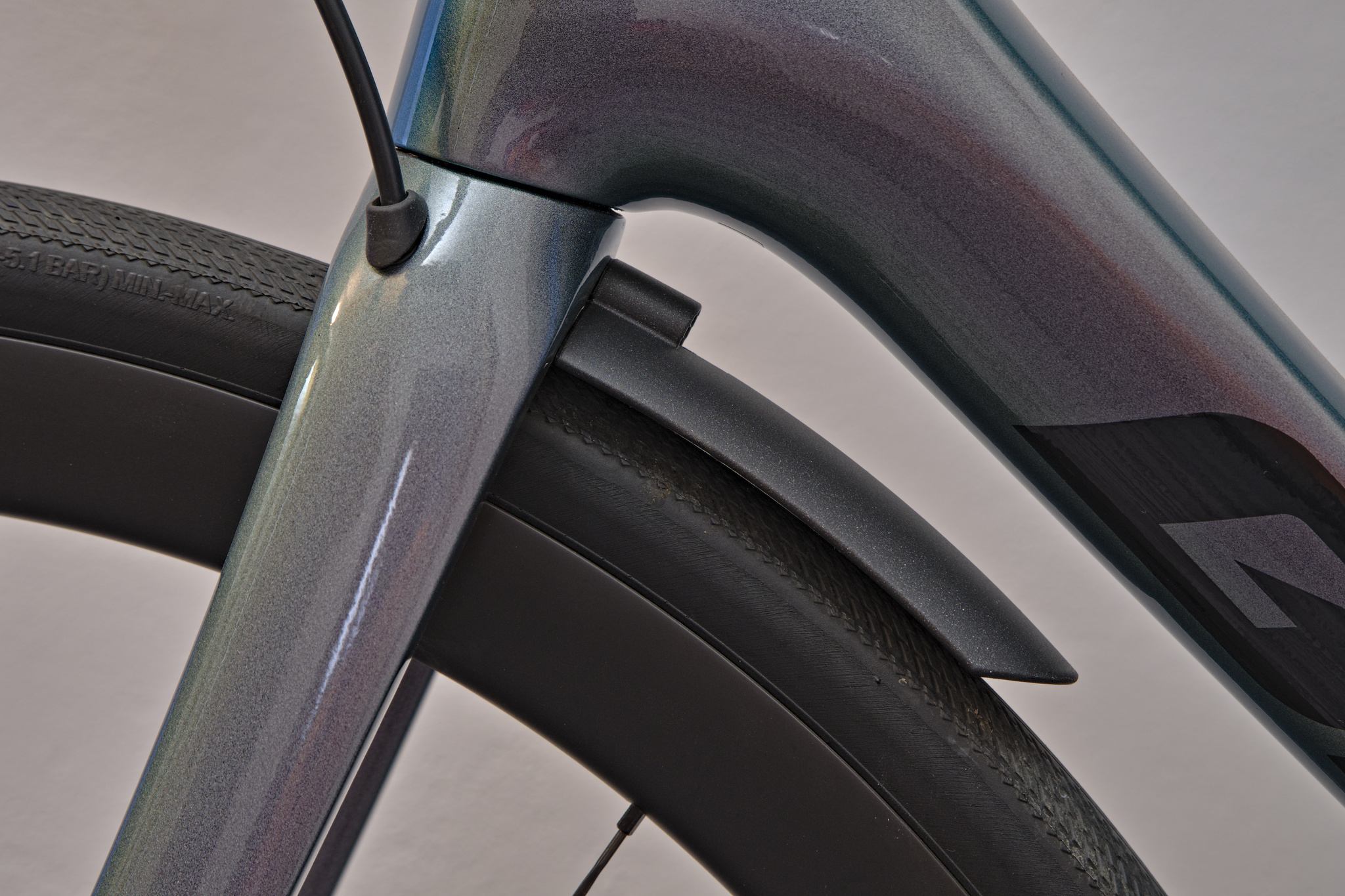 Přední blatník na Giant Defy